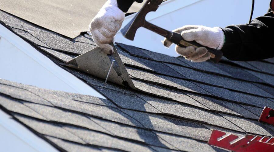 Professional gutter cleaning in Keyport, NJ